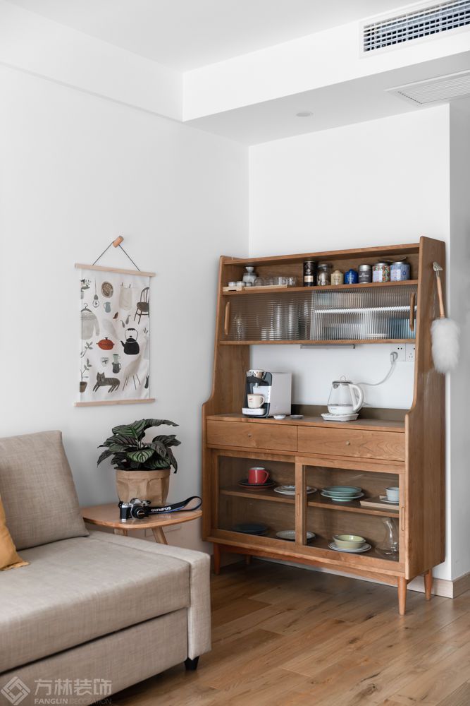 日式风格89平实用主义，原木色的温馨小家-客厅